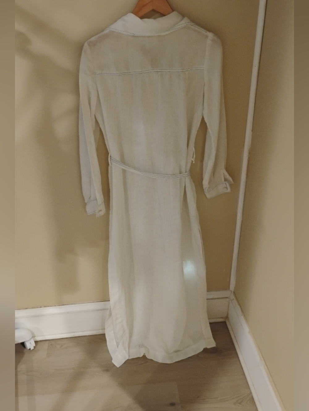 Vintage 1970s Contrast Seam Button Down Collared Shirt Dress with Belt - Picture 4 of 6